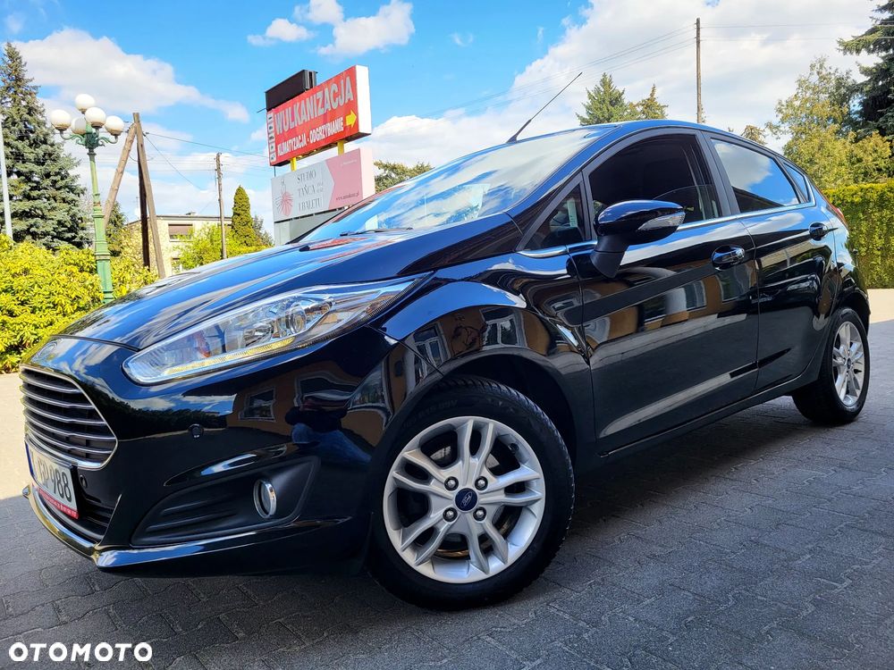 Ford Fiesta 1.0 EcoBoost STart-Stop Titanium - 6