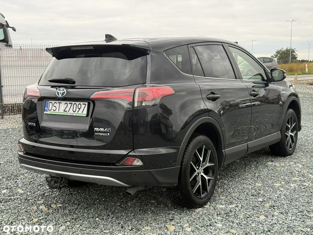Toyota RAV4 Hybrid Premium 4x2 - 9
