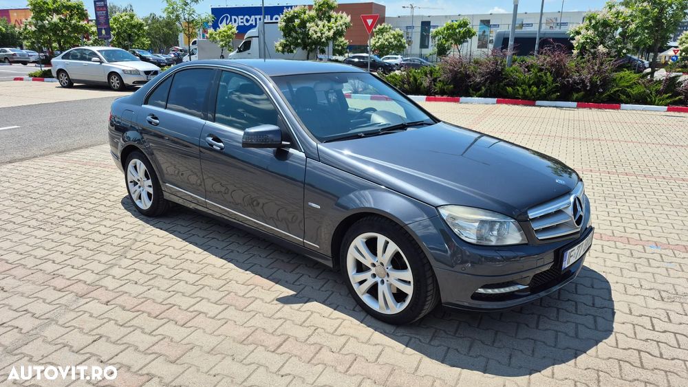 Mercedes-Benz C 200 CGI Automatik BlueEFFICIENCY Avantgarde - 1