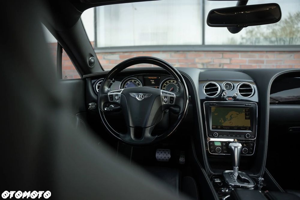Bentley Continental GT Speed - 24