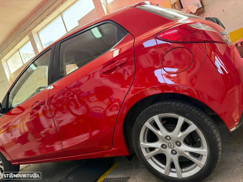 Mazda 2 1.3 MZR Exclusive - 5