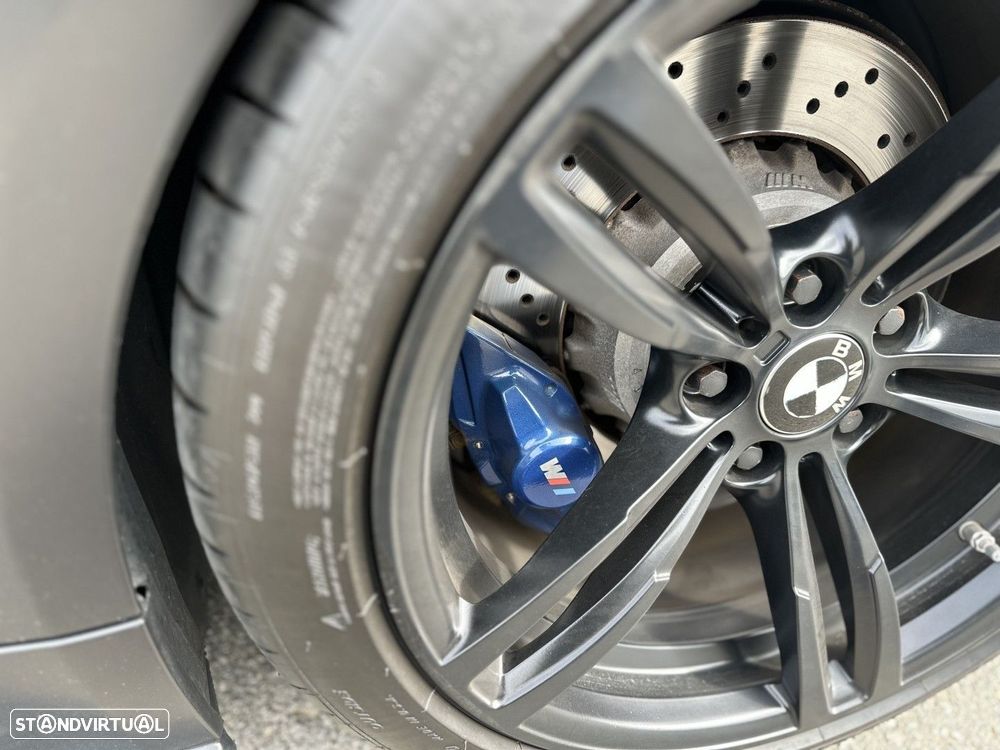 BMW M4 Coupe DKG Competition - 48