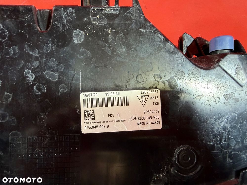 LAMPY TYLNE BLENDA PORSCHE 911 992 TUTBO GTS - 7