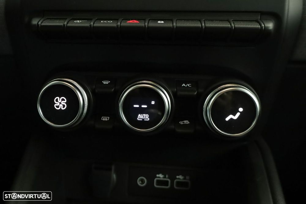 Mitsubishi Colt 1.0 MPI-T Invite - 12