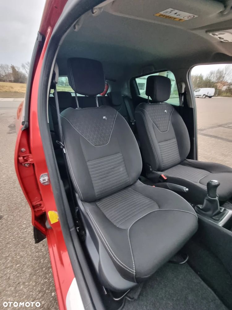 Renault Clio 1.2 16V Limited EU6 - 17