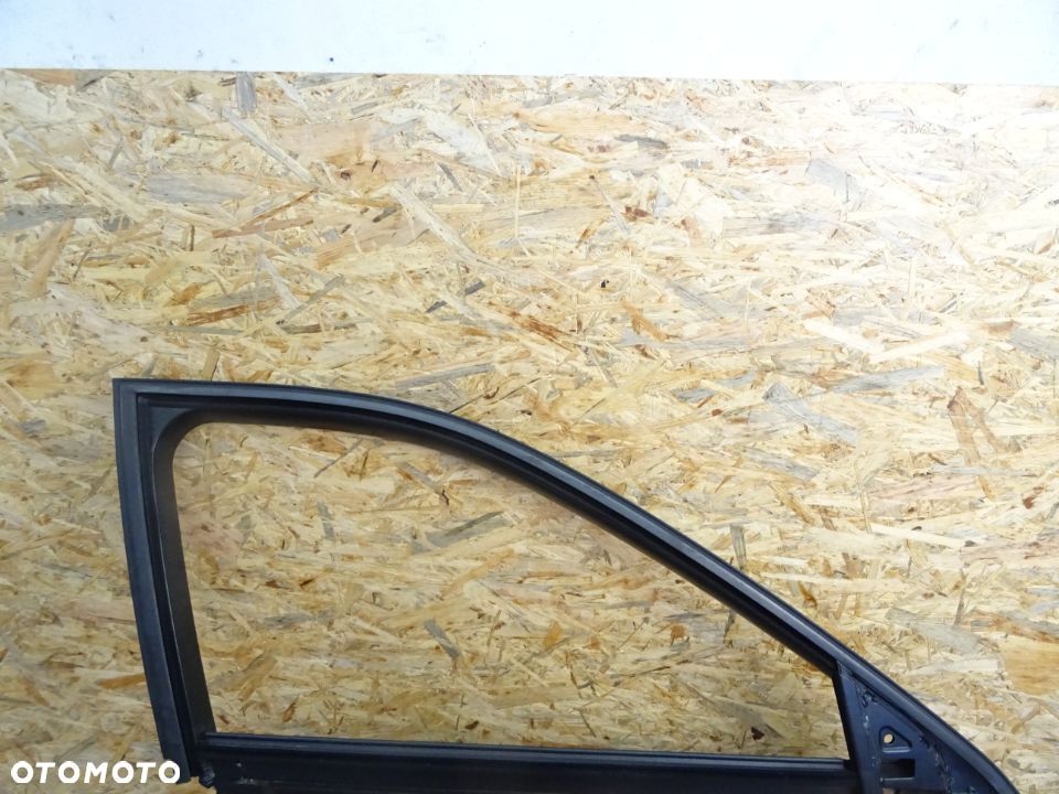 RAMKA DRZWI PRAWY PRZÓD PRAWA PRZEDNIA AUDI A3 8L LAK:LY9B - 2