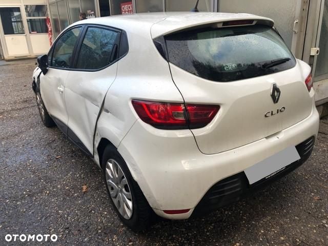 Renault Clio - 2