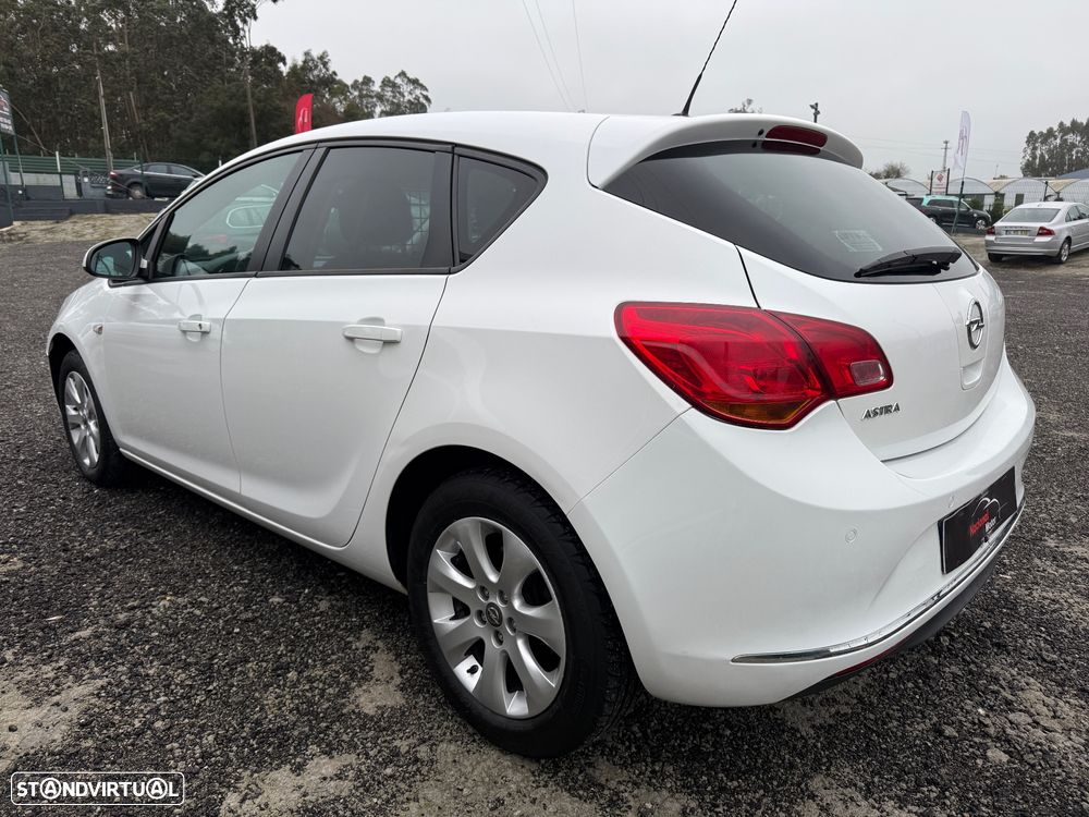 Opel ASTRA 1.3 CDTI  J VAN - 4