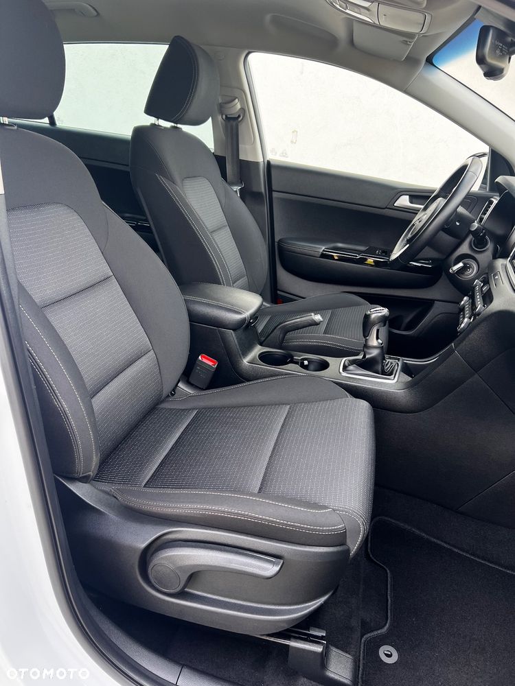 Kia Sportage 1.6 GDI 2WD Vision - 27