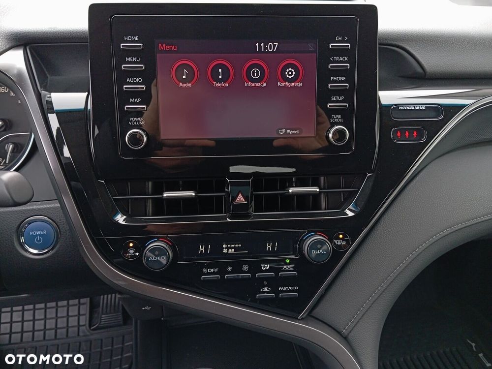 Toyota Camry 2.5 Hybrid Comfort CVT - 19