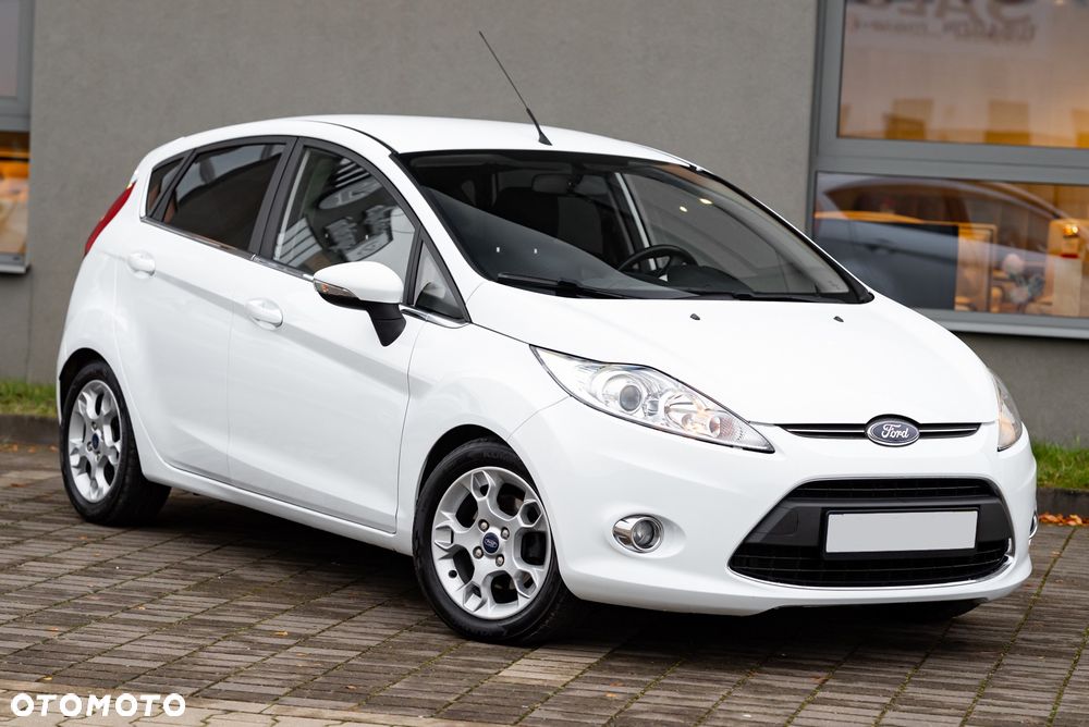 Ford Fiesta 1.6 Ti-VCT Titanium - 2