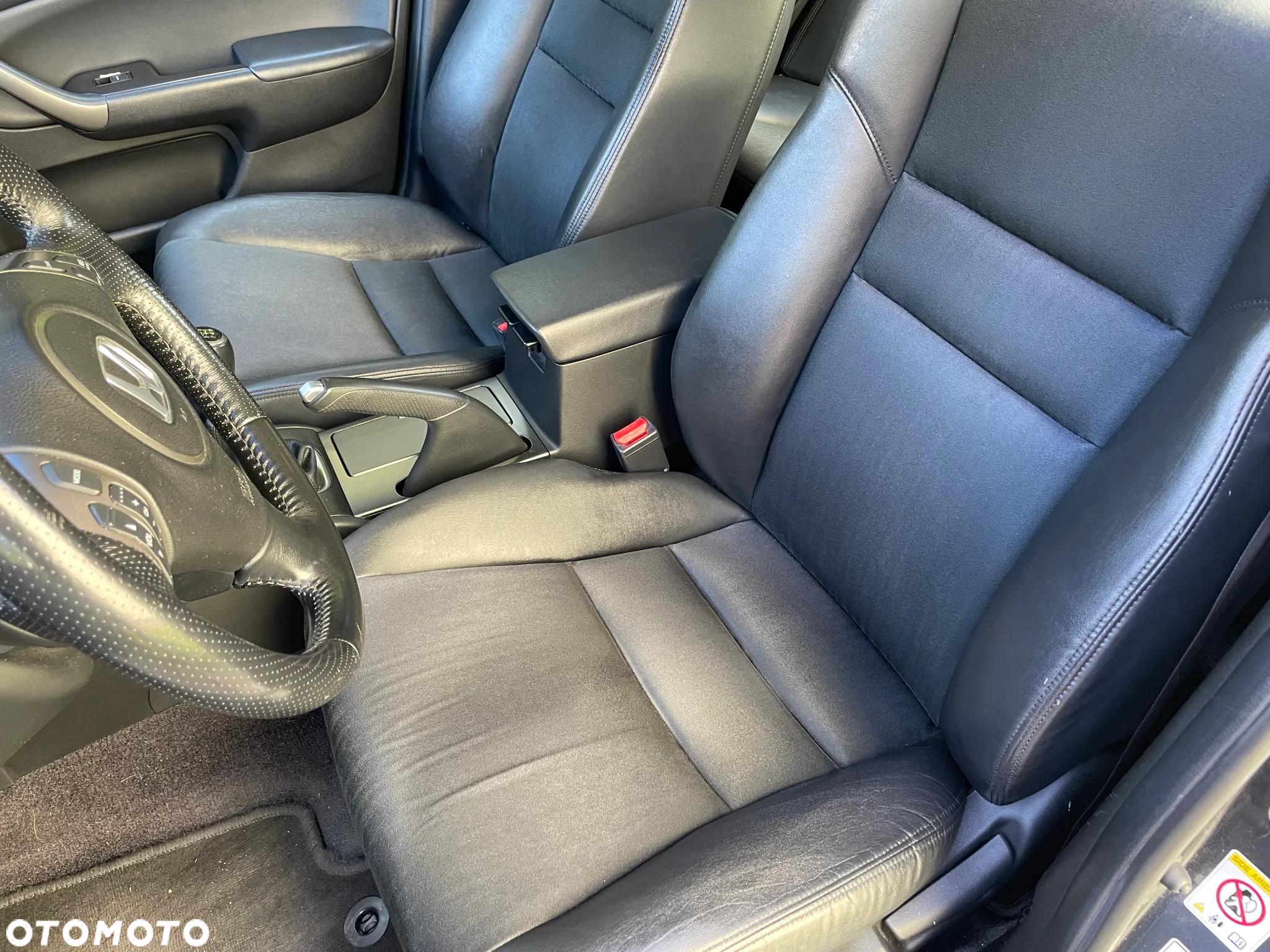 Honda Accord 2.0 i Sport - 25