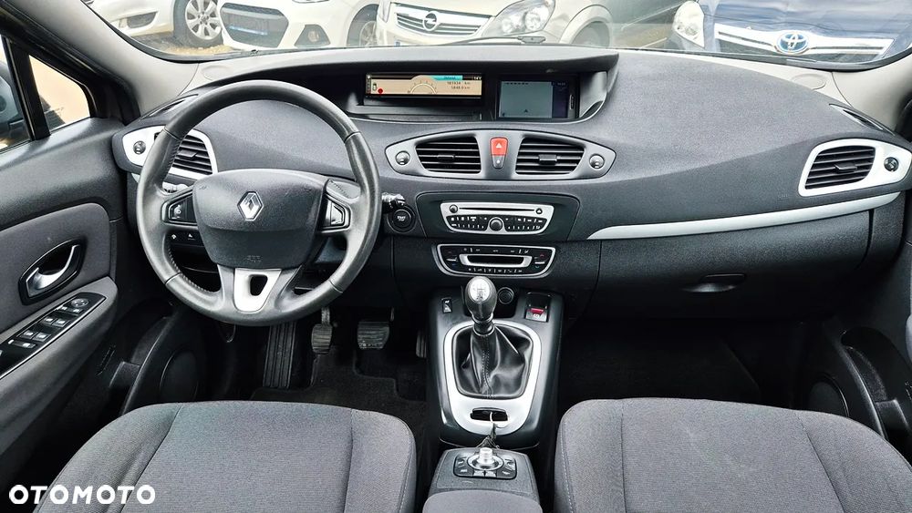 Renault Scenic 1.6 16V 110 TomTom Edition - 40