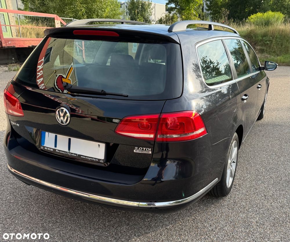 Volkswagen Passat 2.0 TDI Edition 40 DSG - 7
