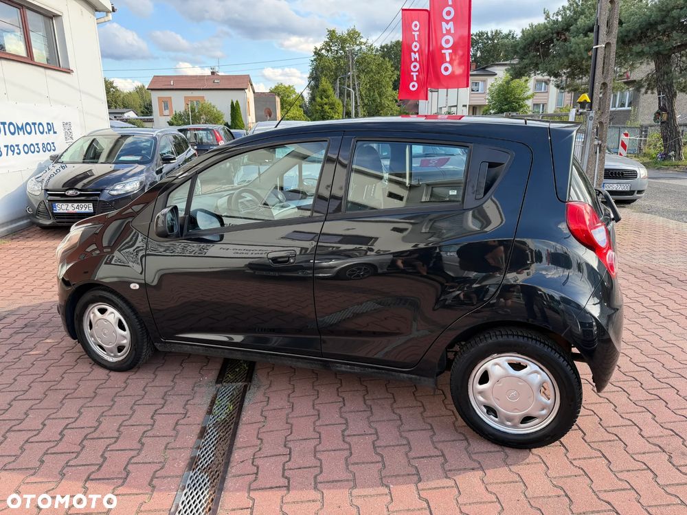 Chevrolet Spark 1.0 Base - 5