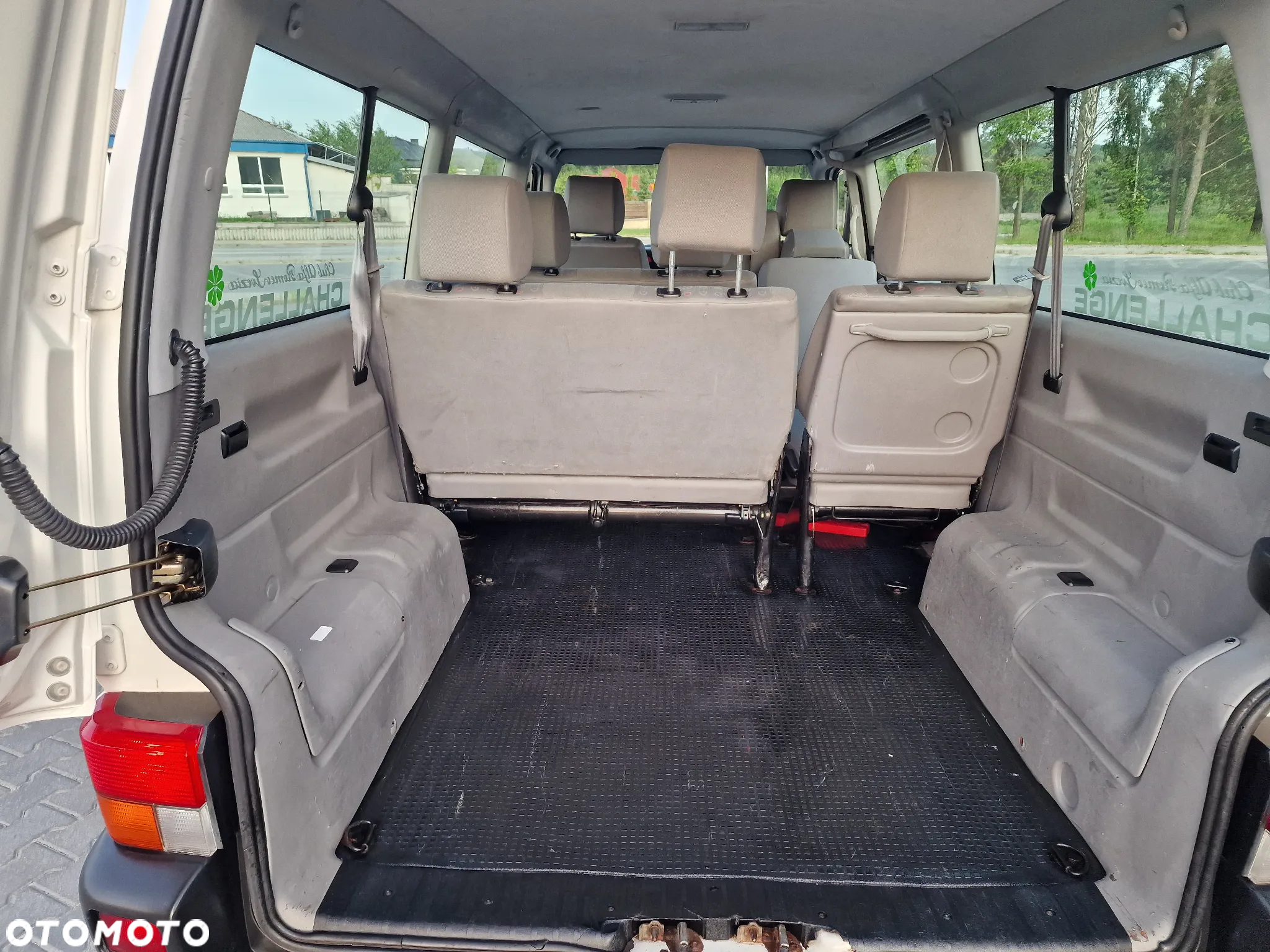 Volkswagen Caravelle GL - 24