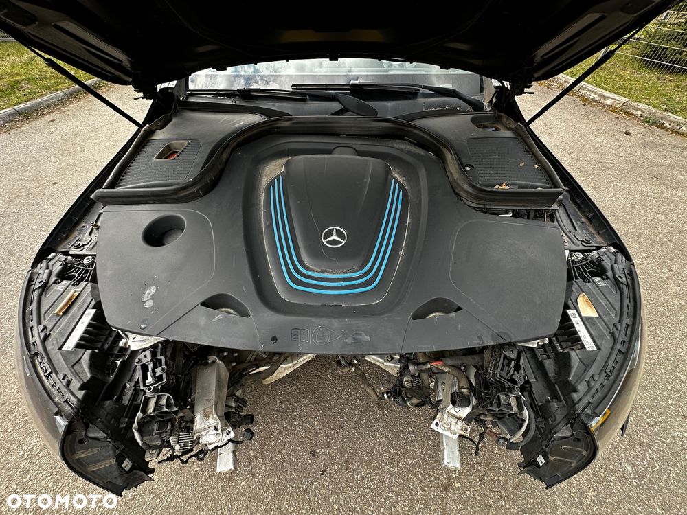Mercedes-Benz EQC 400 4Matic AMG Line - 21