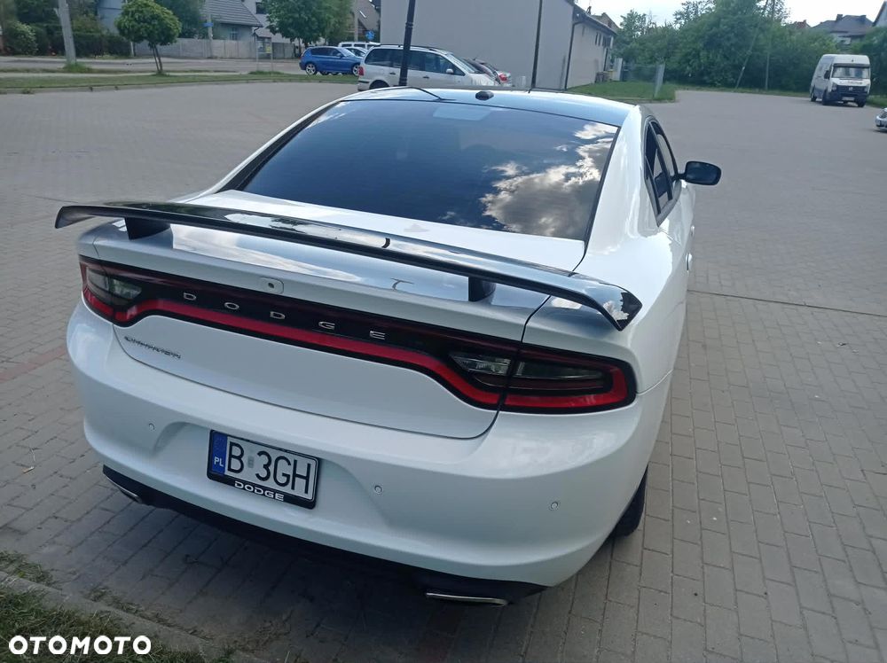 Dodge Charger 3.6 GT - 9