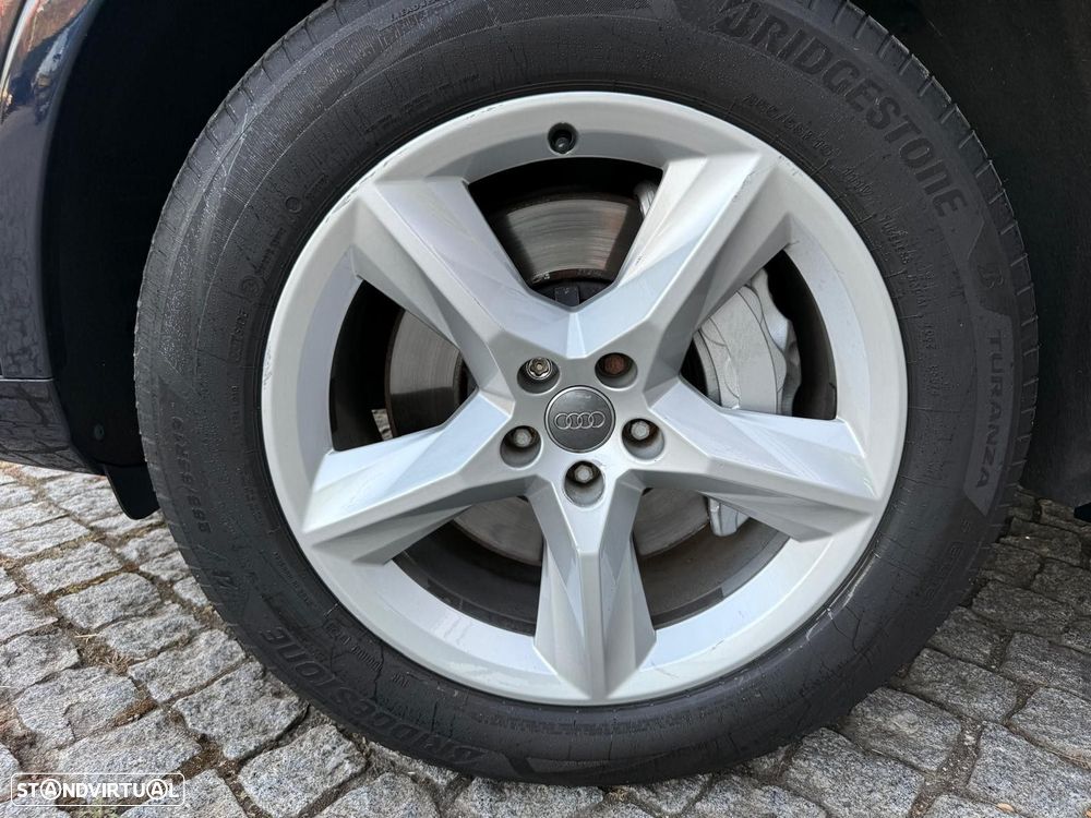 Audi Q7 3.0 TDI quattro tiptronic 7L - 9