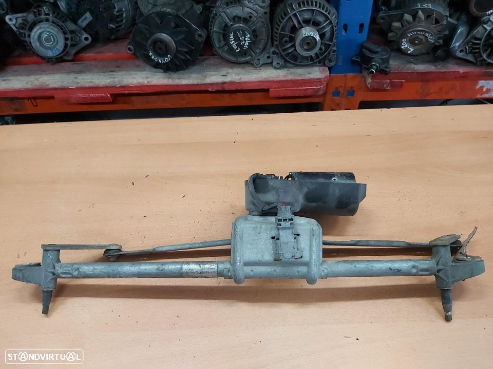 Motor limpa para brisas Renault Clio 2 2001 - 1