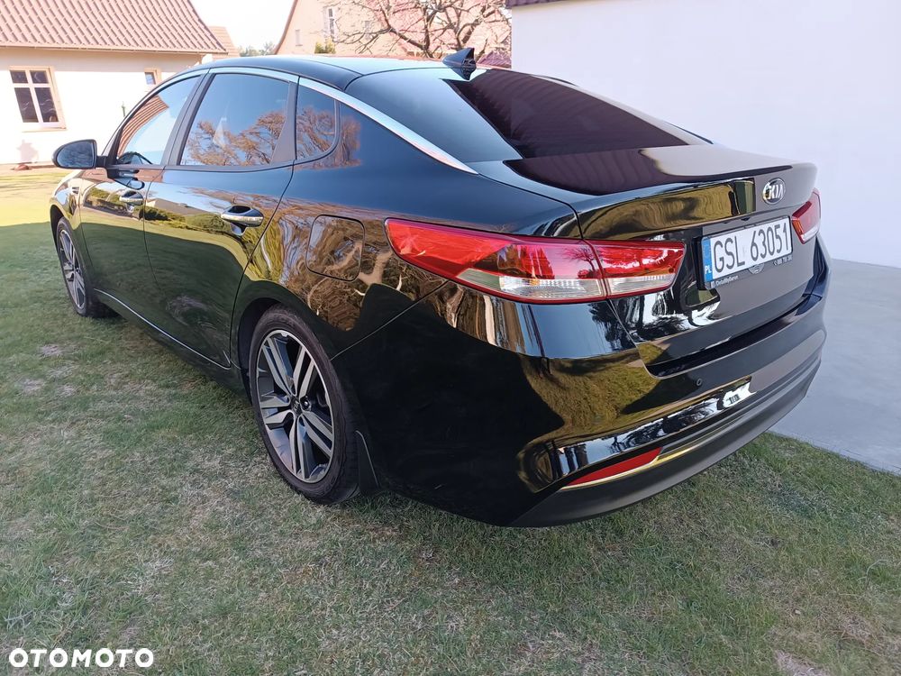 Kia Optima 1.7 CRDI L DCT - 13