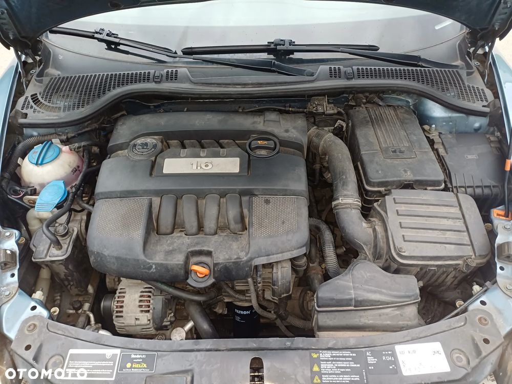 Skoda Octavia 1.6 Ambiente EU5 - 17
