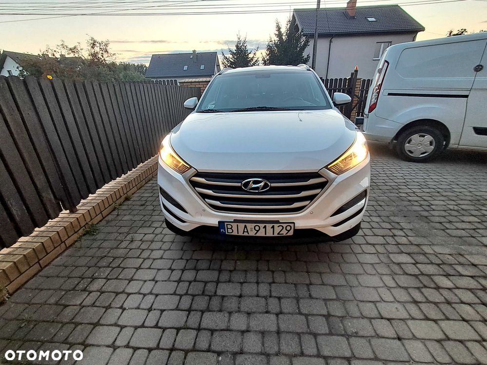 Hyundai Tucson - 4
