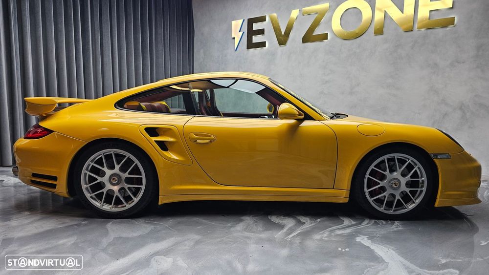 Porsche 911 (997) Turbo PDK - 8