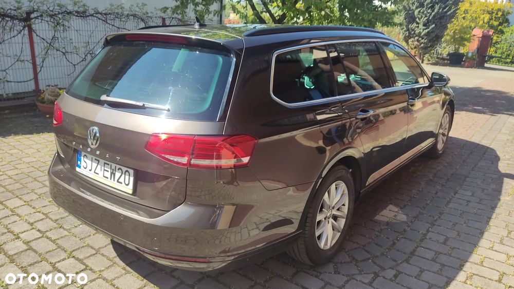 Volkswagen Passat ver-2-0-tdi-bmt-comfortline-dsg - 9