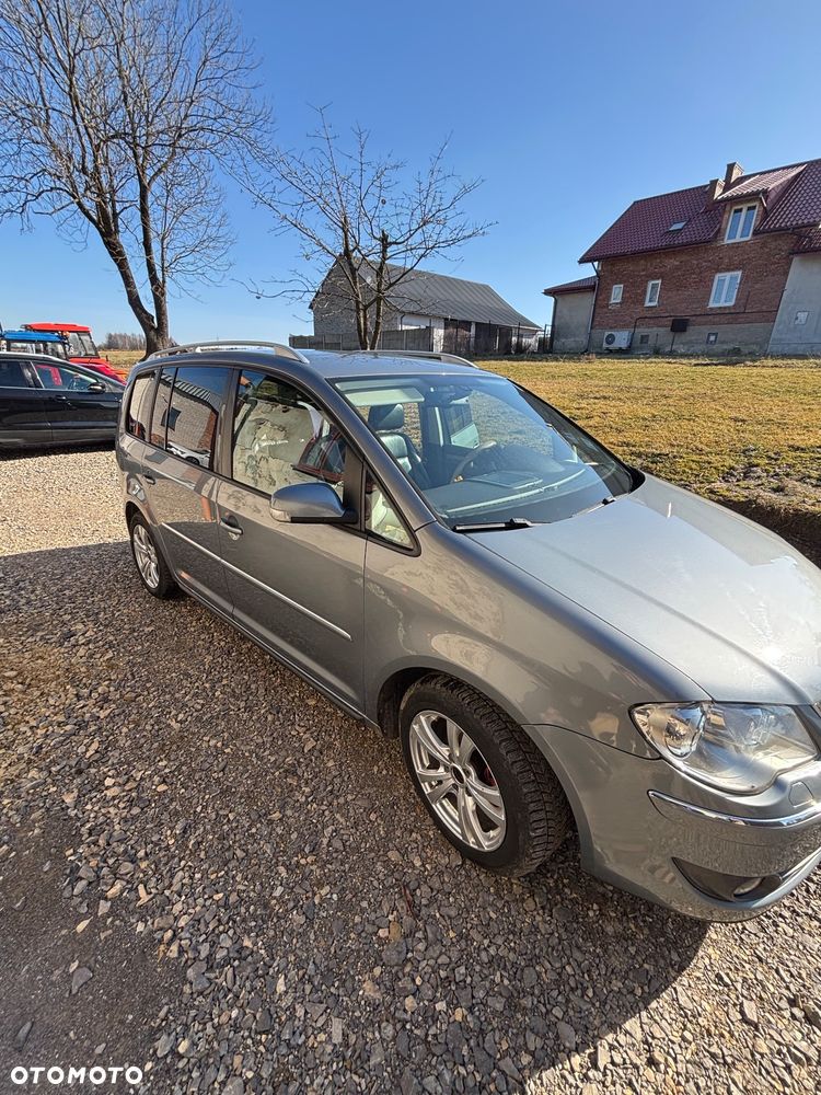 Volkswagen Touran 1.9 TDI Welcome - 2