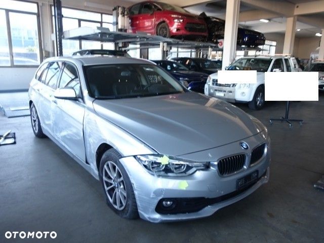 BMW Seria 3 320d Edition Luxury Line Purity - 2