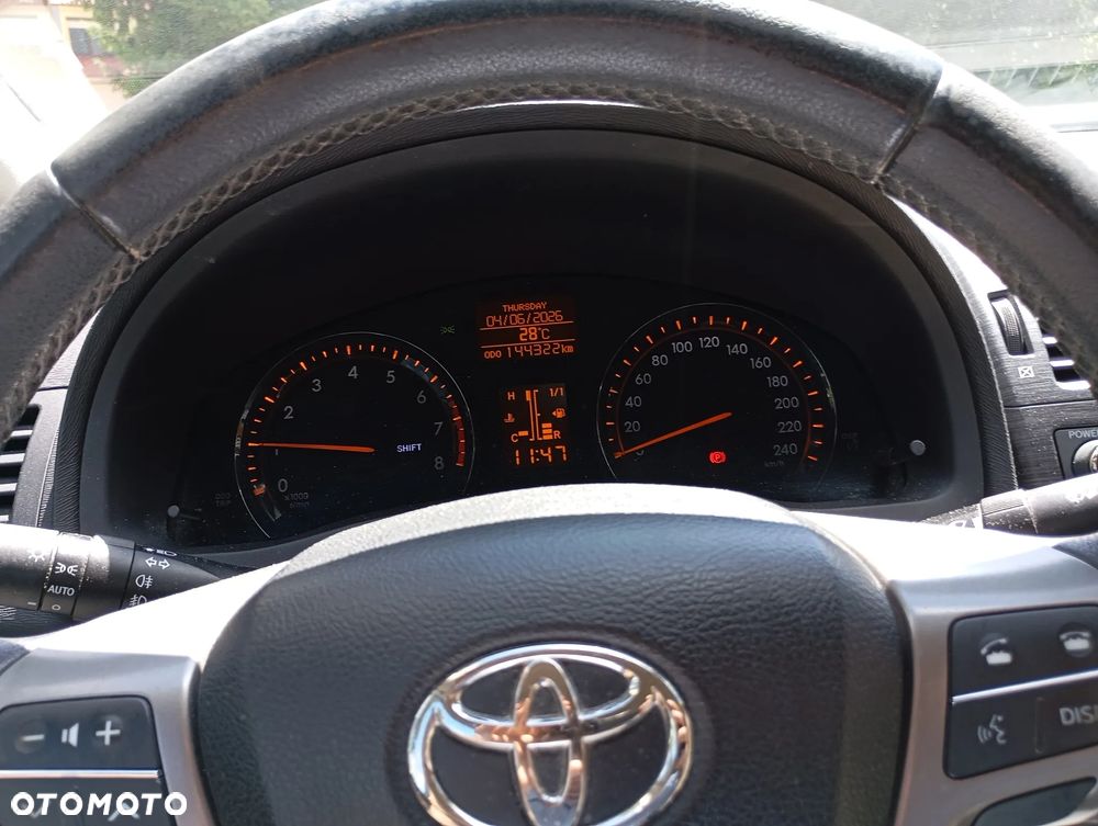 Toyota Avensis 1.8 Premium EU5 - 4