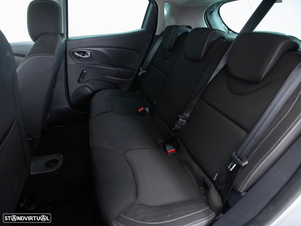 Renault Clio 1.5 dCi Limited - 10