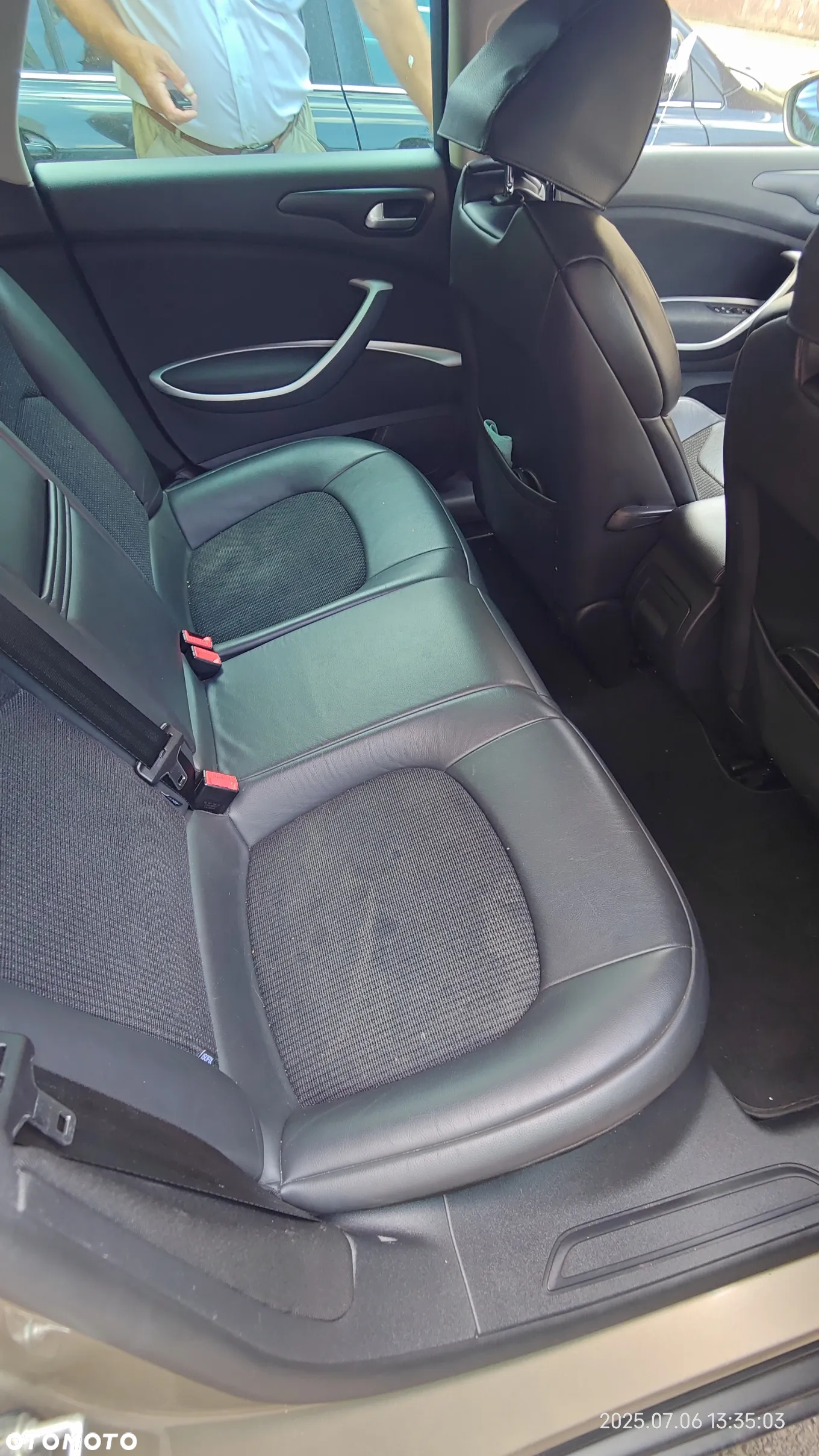 Citroën C5 2.2 HDi Exclusive Equilibre Navi - 12