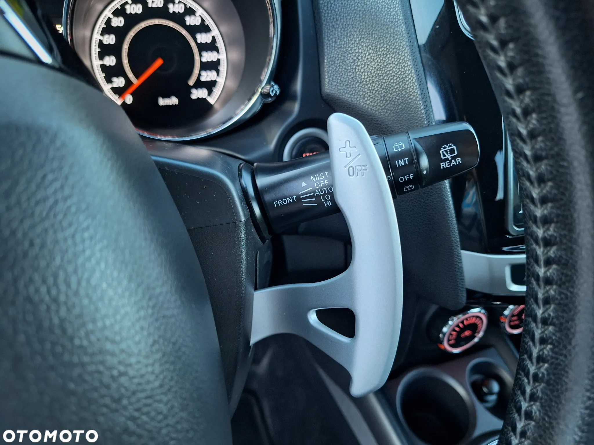Mitsubishi ASX 2.2 DI-D 4WD Automatik Diamant Edition - 29