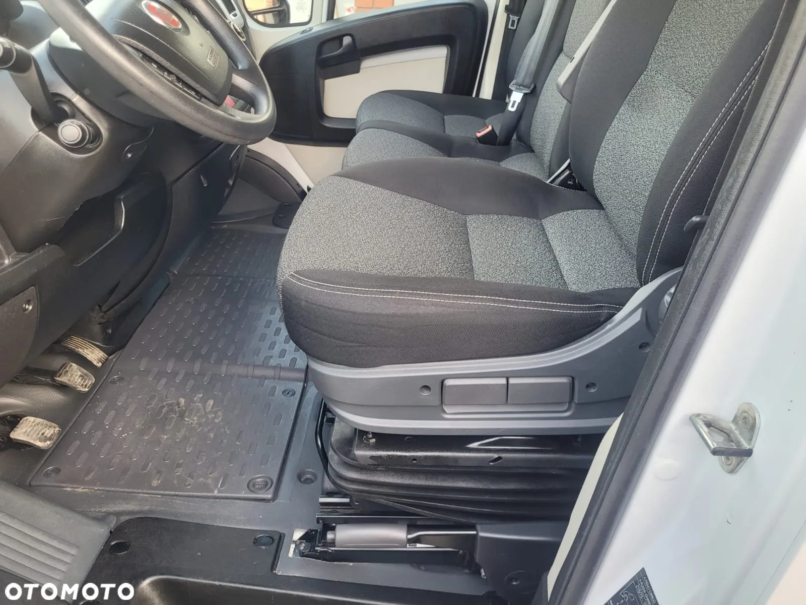 Fiat DUCATO 2018 ROK KONTENER MAXI  WINDA KLIMA - 12