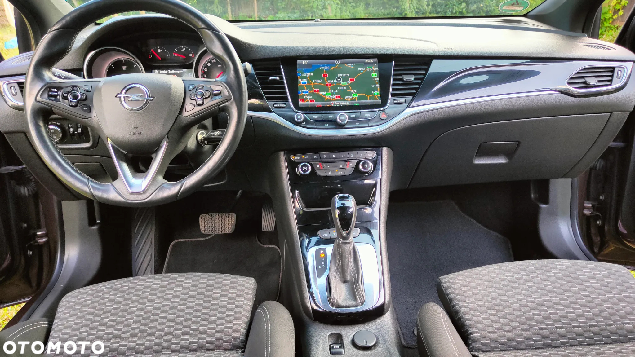 Opel Astra 1.6 D (CDTI) Automatik Sports Tourer Business - 2