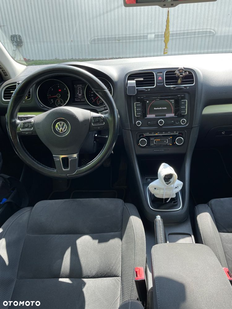Volkswagen Golf VI 2.0 TDI Comfortline - 17