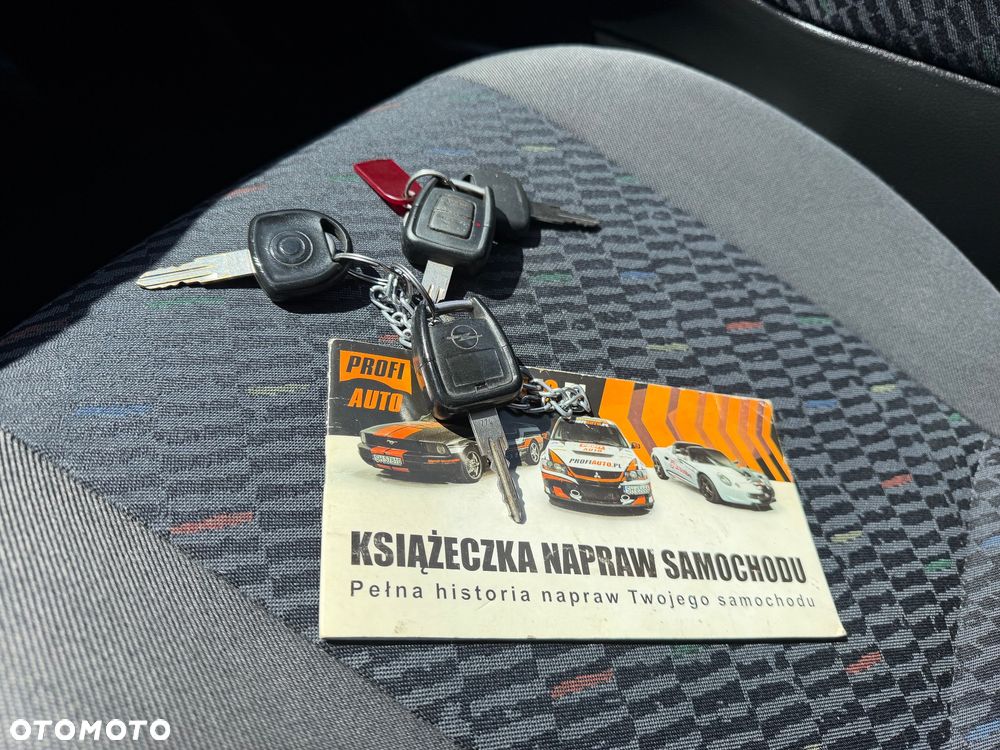 Opel Astra - 8