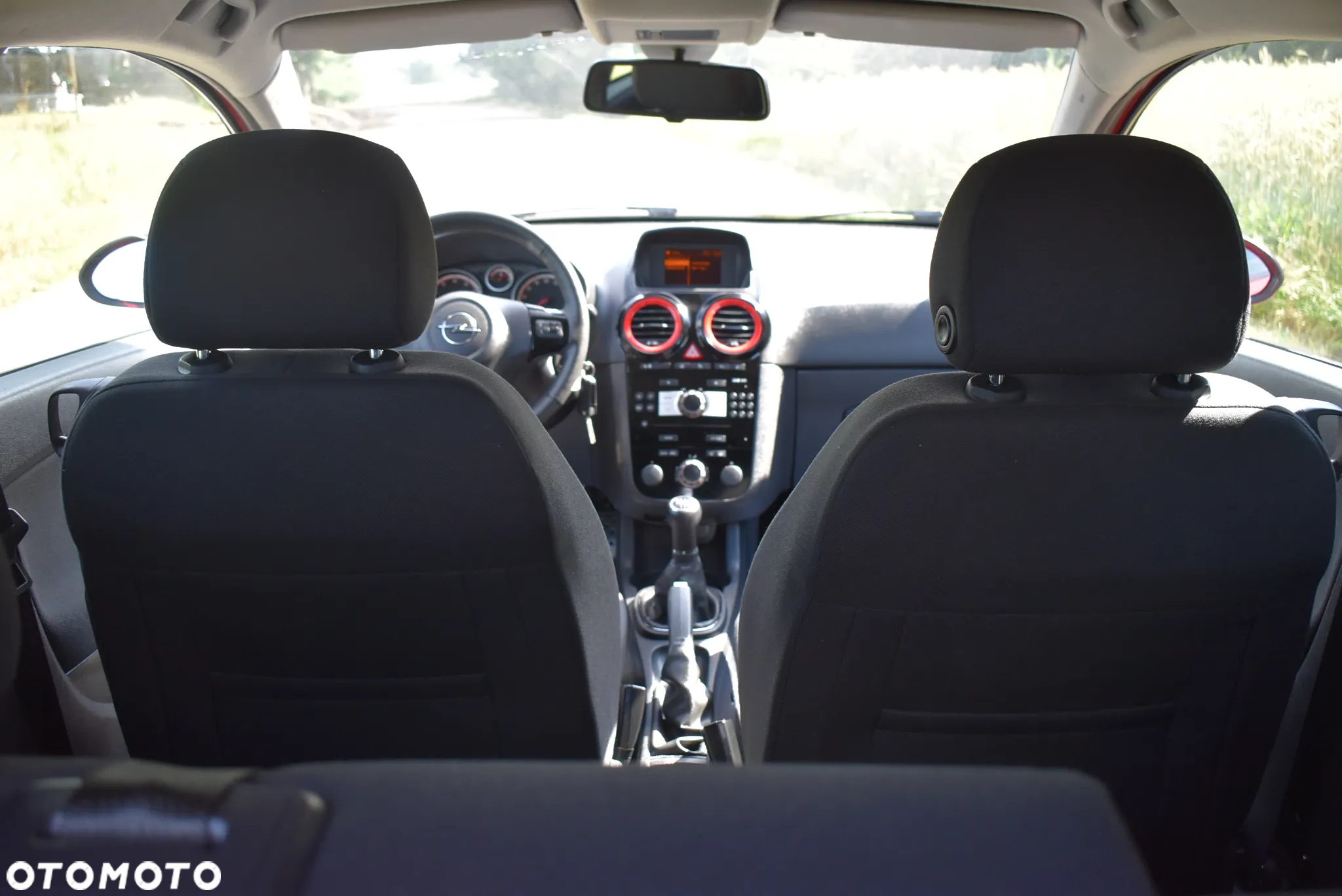 Opel Corsa 1.4 16V Sport - 28