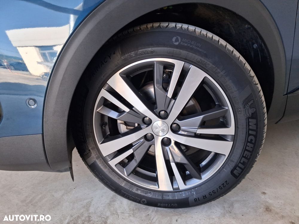 Peugeot 3008 1.5 BlueHDI 130 S&S EAT8 Allure - 24