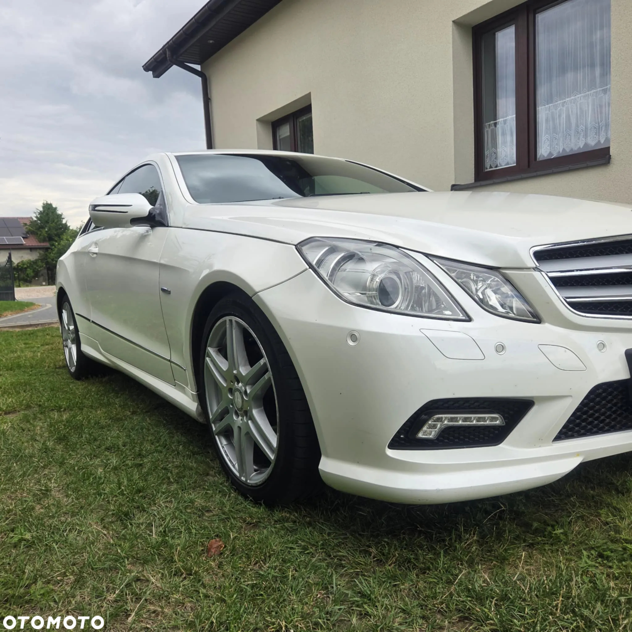 Mercedes-Benz Klasa E 350 CDI BlueEff - 5