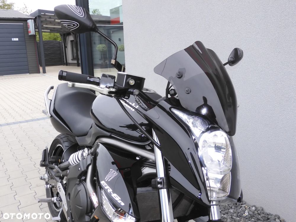 Kawasaki ER - 3