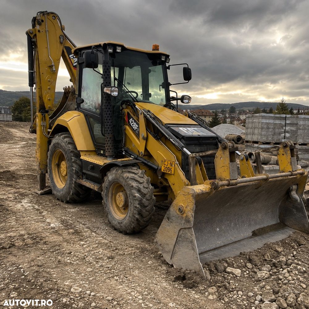 Cat 428F - 2