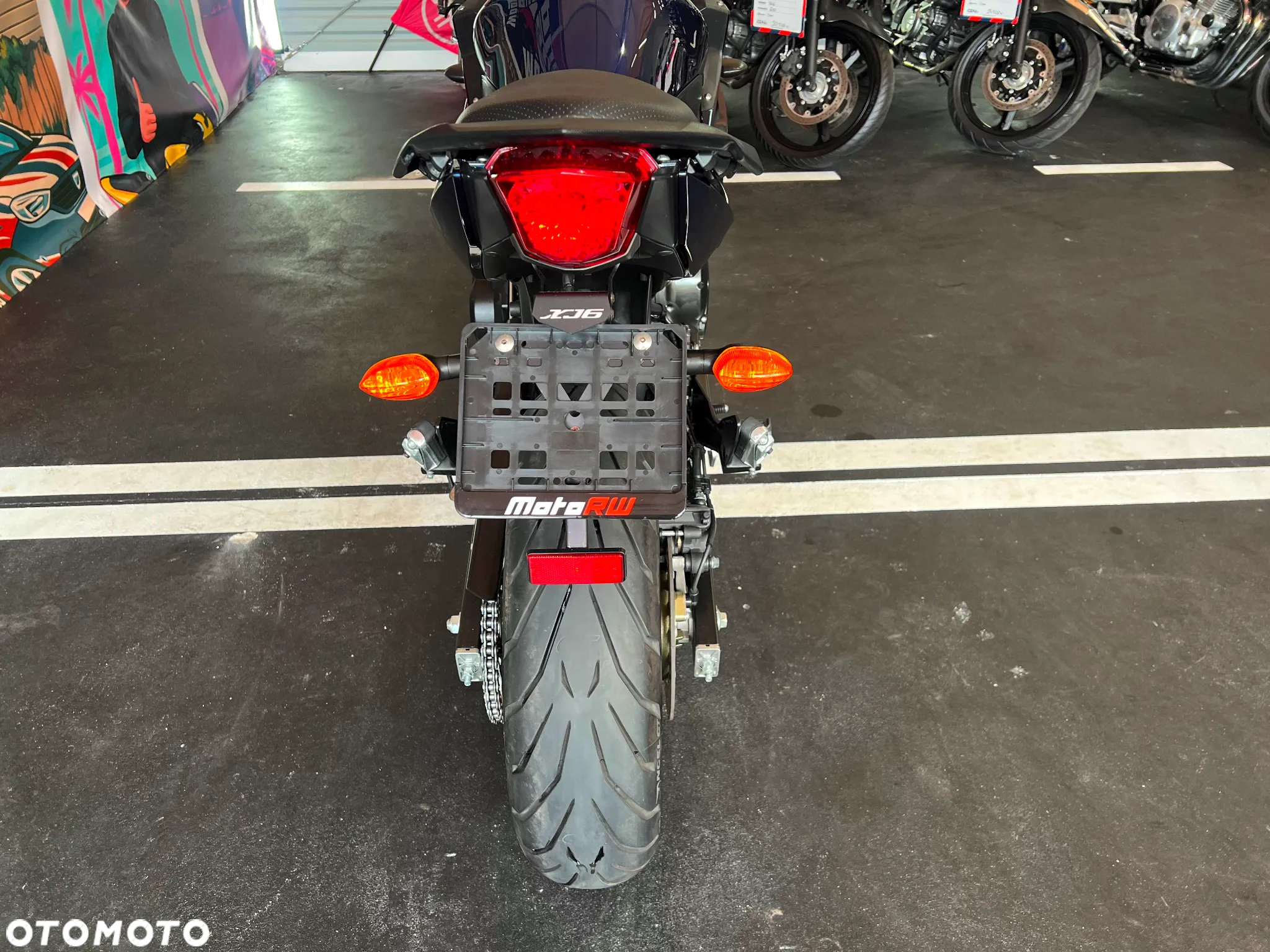 Yamaha XJ - 22