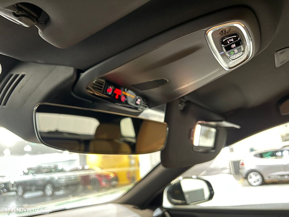 Volvo V60 2.0 D3 Inscription - 42