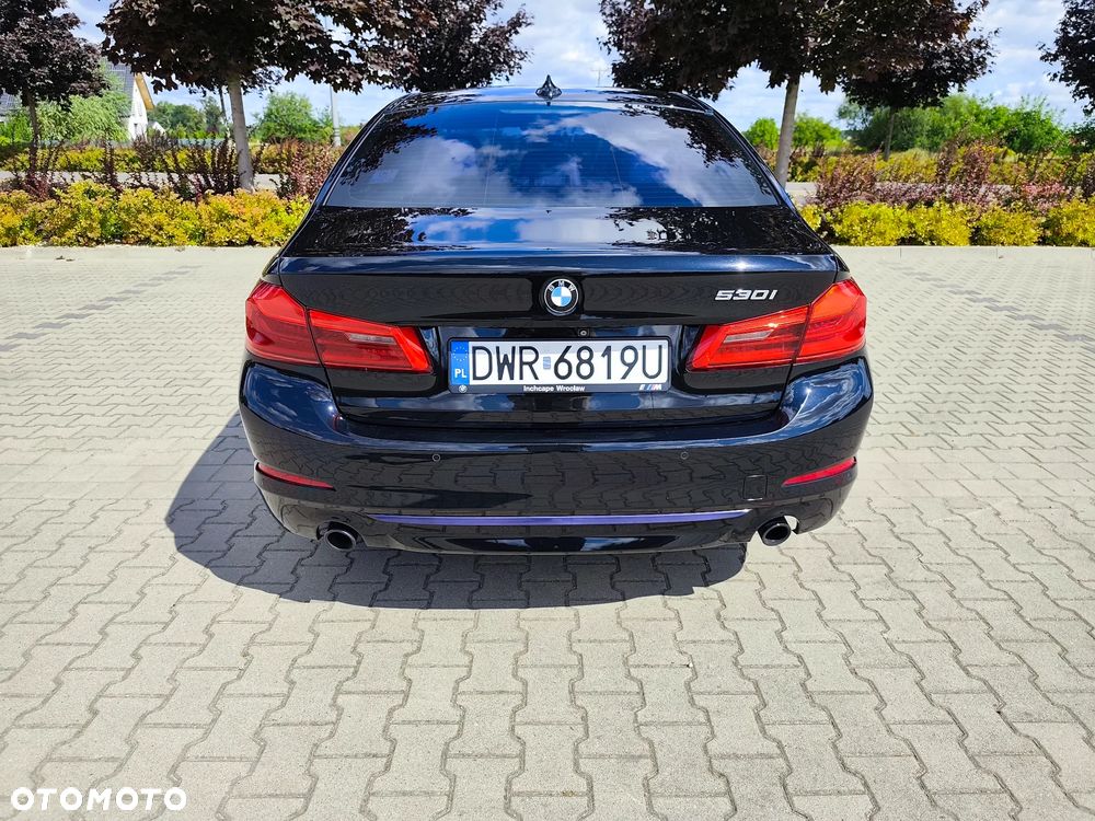 BMW Seria 5 530i Sport Line sport - 6