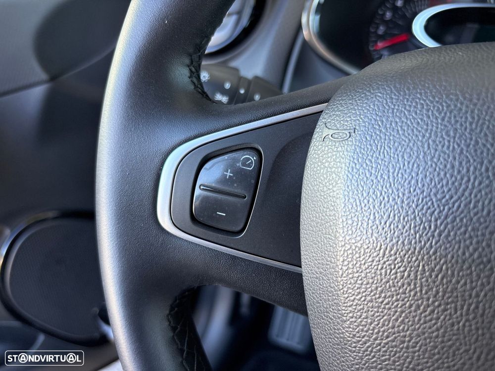 Renault Clio Sport Tourer 0.9 TCe Limited Edition - 12