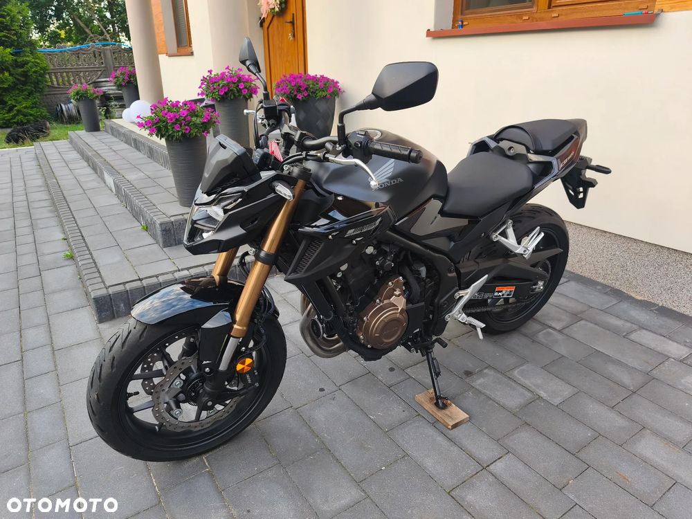 Honda CB - 8