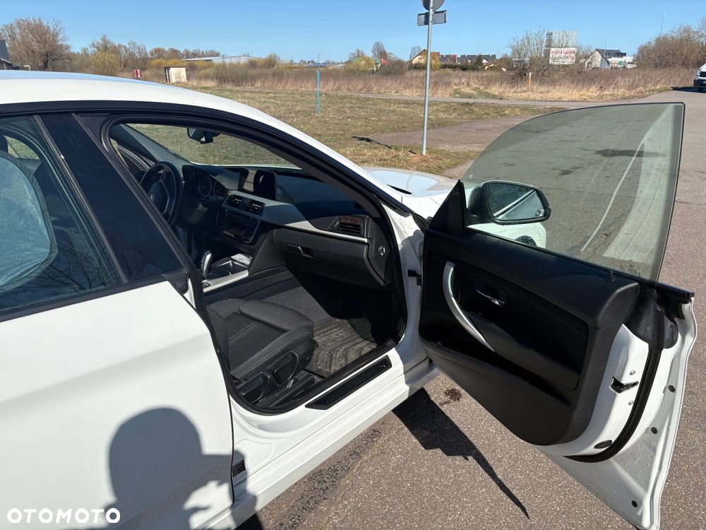 BMW 3GT 320i Advantage - 8